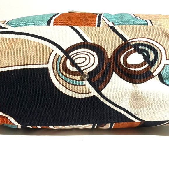 Cocoinelle  multicolor print hobo  Bag with Artistic Design - Picture 4 of 7